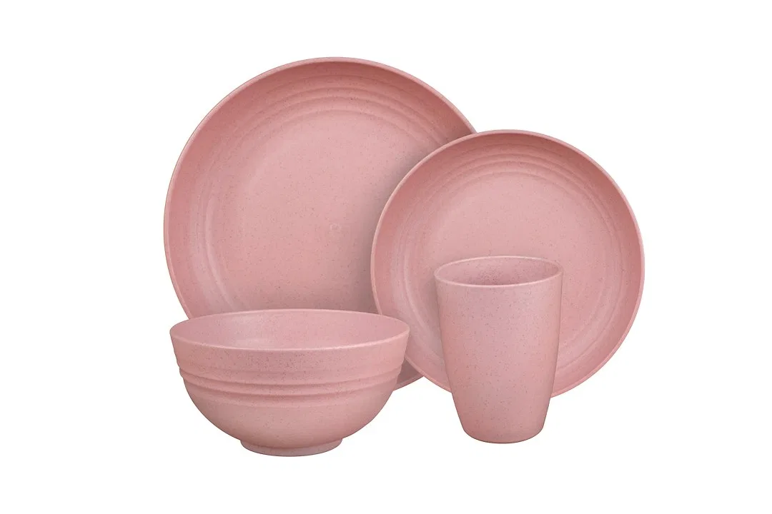 CC-011RR – CAMP CASUAL Dish Set, 8 Piece Set Rustic Red Without Design Recycled Polypropylene And Wheat Straw With Tw...